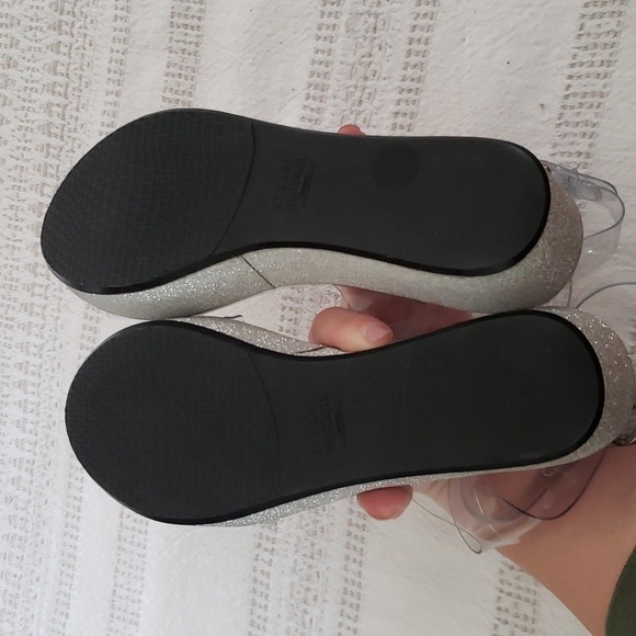 Stuart Weitzman silver glitter platform clear ankle strap occasion shoes, 6.5 - Picture 6 of 8